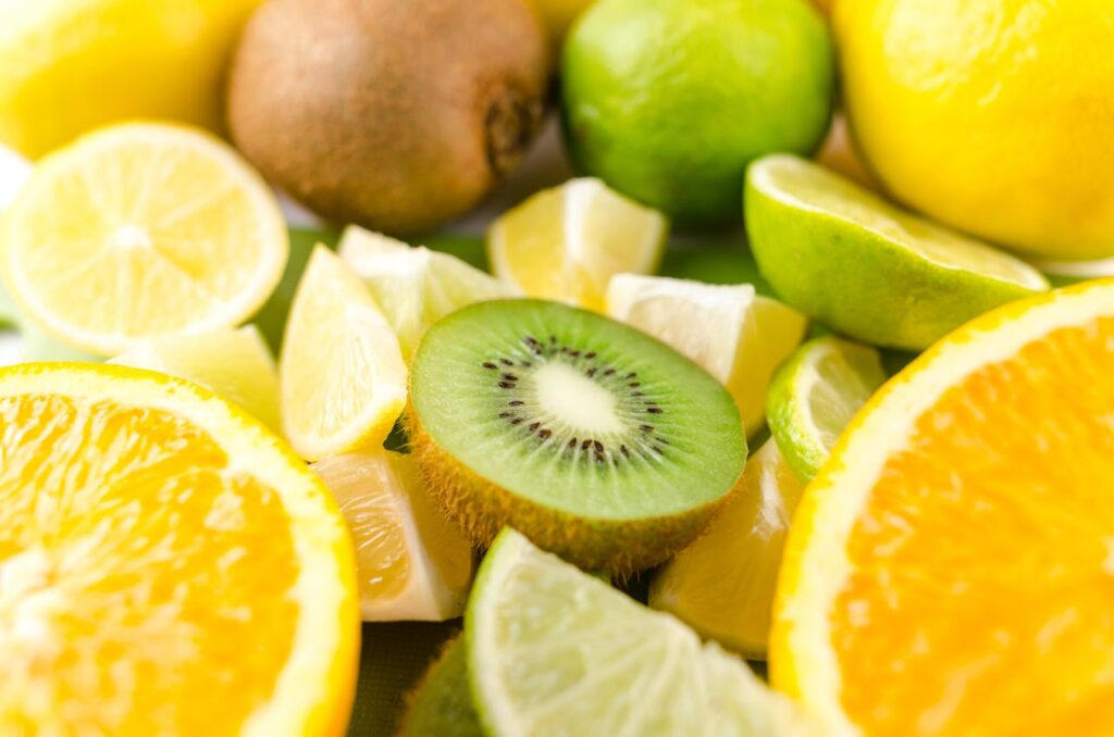 Quais são os sintomas da falta de vitamina D no corpo? sintomas da falta de vitamina D no corpo