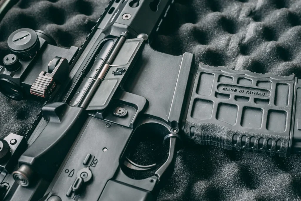 Armas Sem Registro Mais Comuns no Brasil: Um Olhar Realista Sobre o Mercado Ilegal Armas